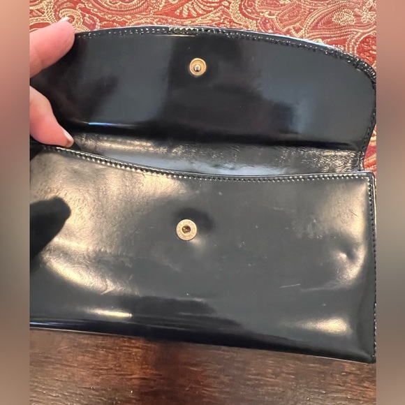 Gucci logo vintage black long patent leather wallet w chain - Picture 6 of 17